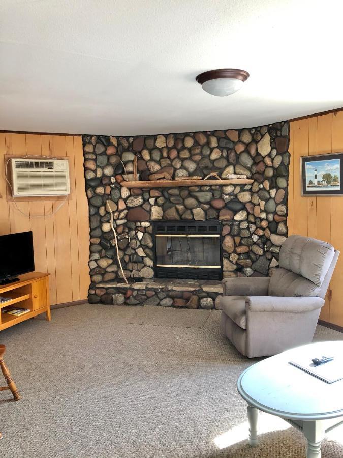 Miller'S Cottages Ontonagon Exterior photo